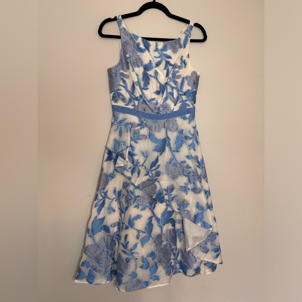 Adrianna Papell Women's Organza Jacquard Dress - Picture 3 of 5